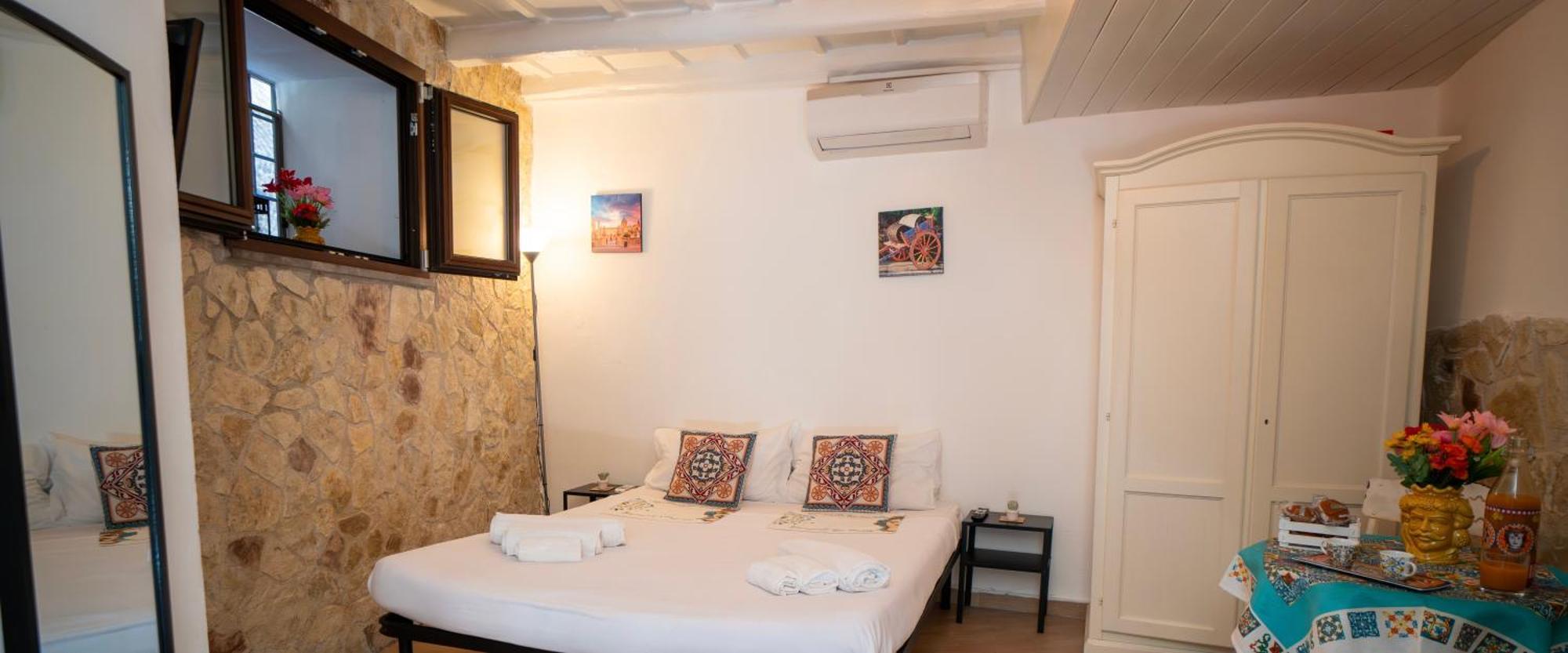 Albergheria Little Home Palermo Zewnętrze zdjęcie