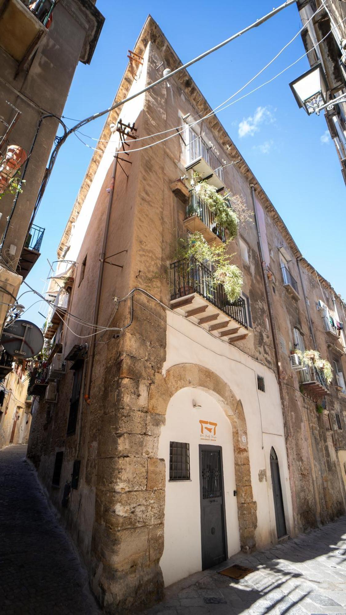 Albergheria Little Home Palermo Zewnętrze zdjęcie